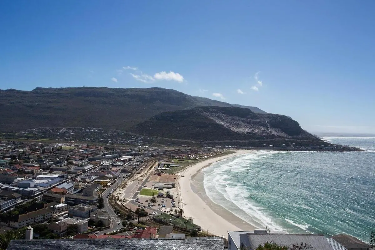 Cowes Cottage Fish Hoek Apartment